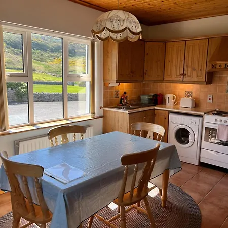Spacious Brook Sunroom Amazing View * Doolin
